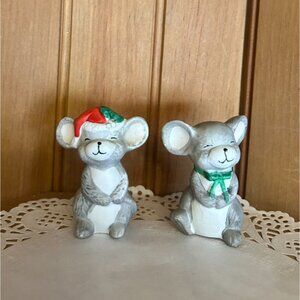 Vintage Gray Ceramic Christmas Salt & Pepper Shakers Santa Hat Holiday Decor
